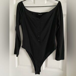 SHEIN Button Front Rib-knit Bardot
Sweetheart Tee Bodysuit - Large